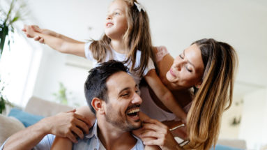 Sei una Mamma Single: Come Gestire una Frequentazione con un Nuovo Uomo