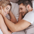 Amici di letto? Ecco le regole per divertirsi senza soffrire