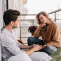 Come attrarre un uomo senza inseguirlo