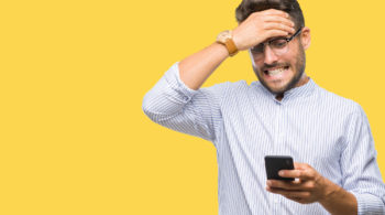 Ecco 8 possibili scenari quando un uomo si accorge che hai smesso di mandare messaggi