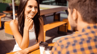 Per riconquistarlo lascia che capisca che sei felice senza di lui