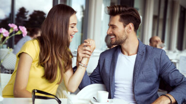 Come innescare l'attrazione in lui e farlo innamorare di te