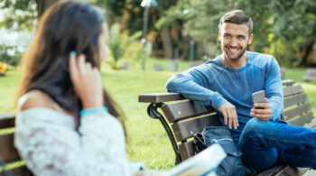 Come conoscere un uomo nella vita reale