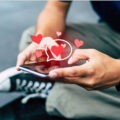 Come manifestare un uomo che ti risponde subito ai messaggi