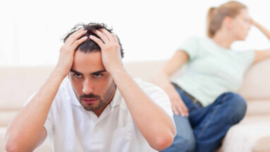 I 10 motivi più comuni per cui gli uomini scappano da una relazione