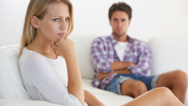 Come smettere di sentirti ignorata dall’uomo che ami