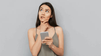 Lui non ti risponde e non ti manda messaggi