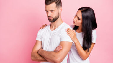 Come si comporta un uomo che ha paura di amare