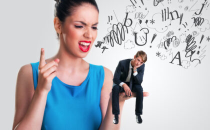 Cosa fare quando un uomo sembra interessato e poi si allontana