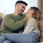 Come parlare dei tuoi sentimenti a un uomo