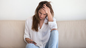 Lui si è allontanato e non ti cerca più: come farlo tornare?