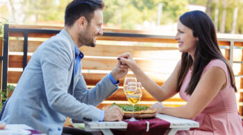 Come capire se un uomo ha paura di perderti