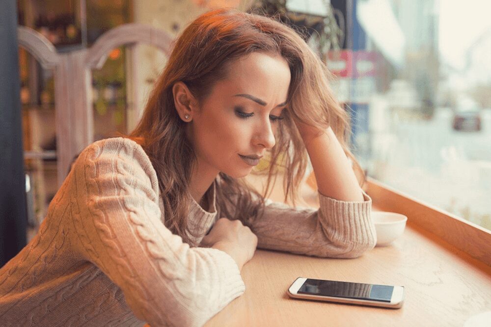 Da “Aspetto il Suo Messaggio” a “Sono Sempre la Scelta”: Cambia il Tuo Self-Concept (la Legge di Assunzione)